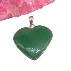 Green Aventurine Heart Shaped Necklace Pendant Solid Sterling Silver 925 Stone